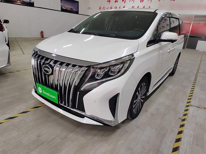 Фото 2 - GAC Trumpchi M8