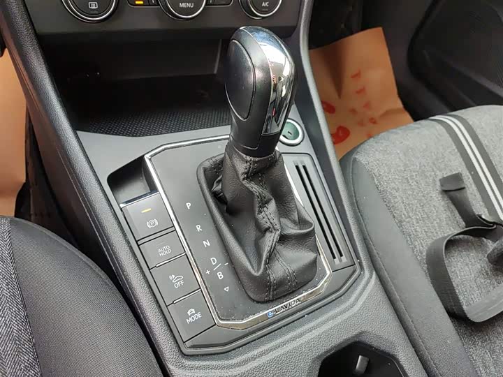 Фото 14 - Volkswagen Lavida EV