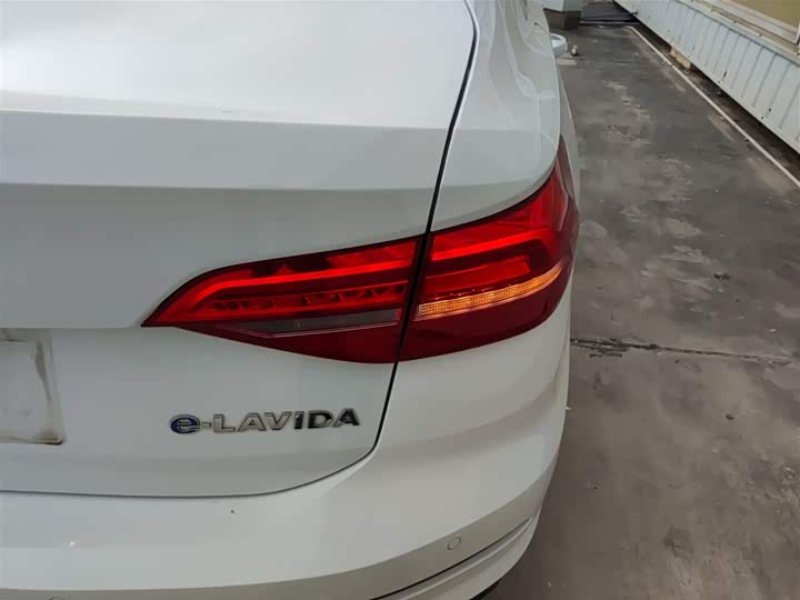 Фото 8 - Volkswagen Lavida EV