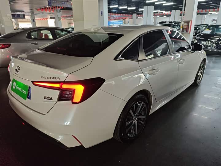 Фото 7 - Honda Integra