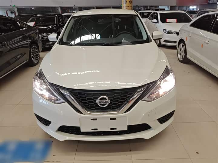 Фото 3 - Nissan Sylphy