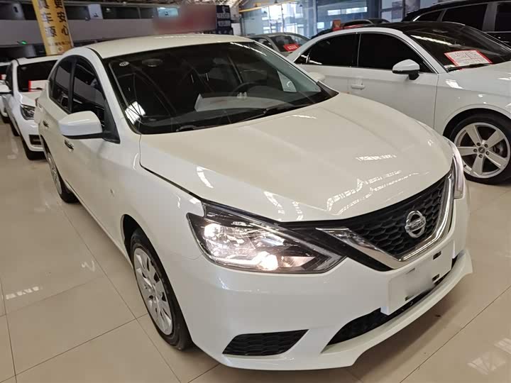 Фото 4 - Nissan Sylphy