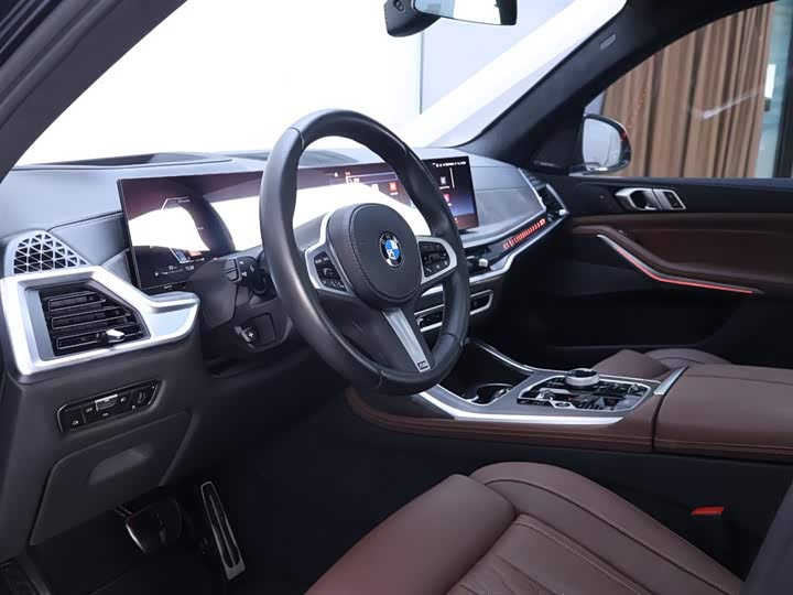 Фото 11 - BMW X7