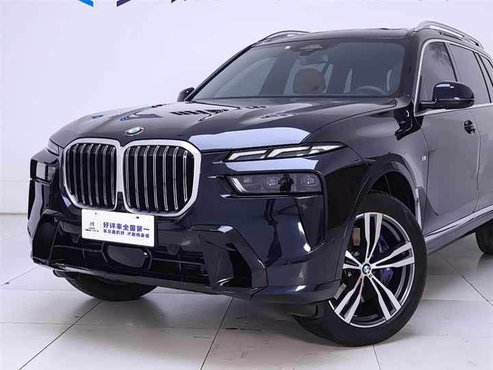 Фото 3 - BMW X7