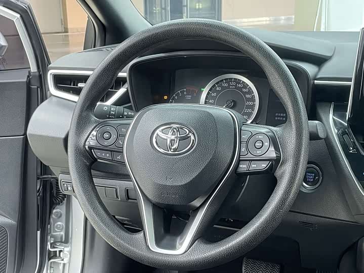 Фото 11 - Toyota Levin