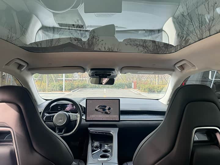 Фото 8 - Zeekr 001