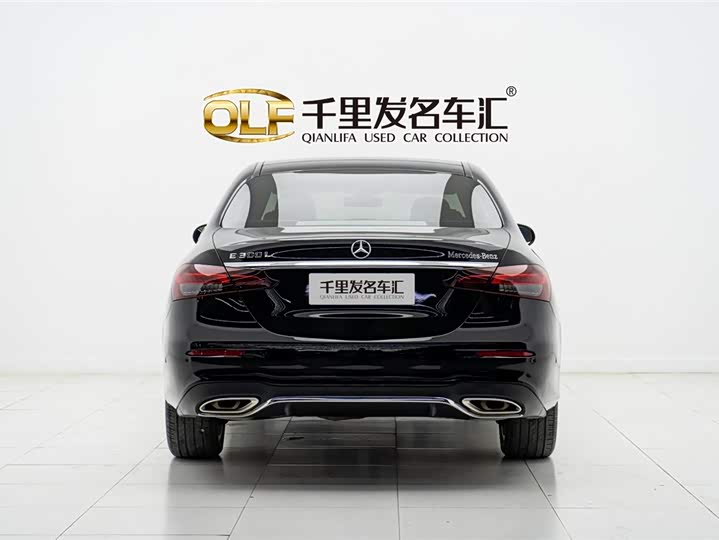 Фото 5 - Mercedes-Benz E-Class