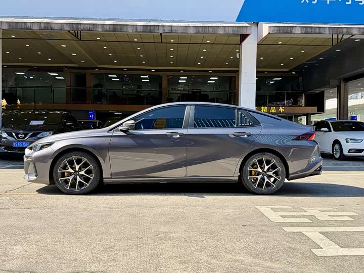 Фото 24 - GAC Trumpchi Empow R