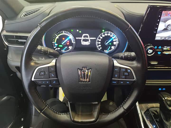 Фото 11 - Toyota Crown Kluger