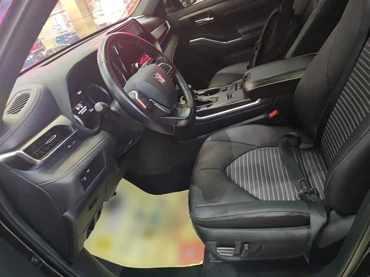 Фото 14 - Toyota Crown Kluger