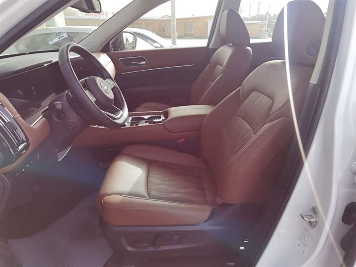 Фото 9 - Nissan Pathfinder