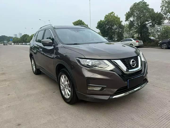 Фото 3 - Nissan X-Trail