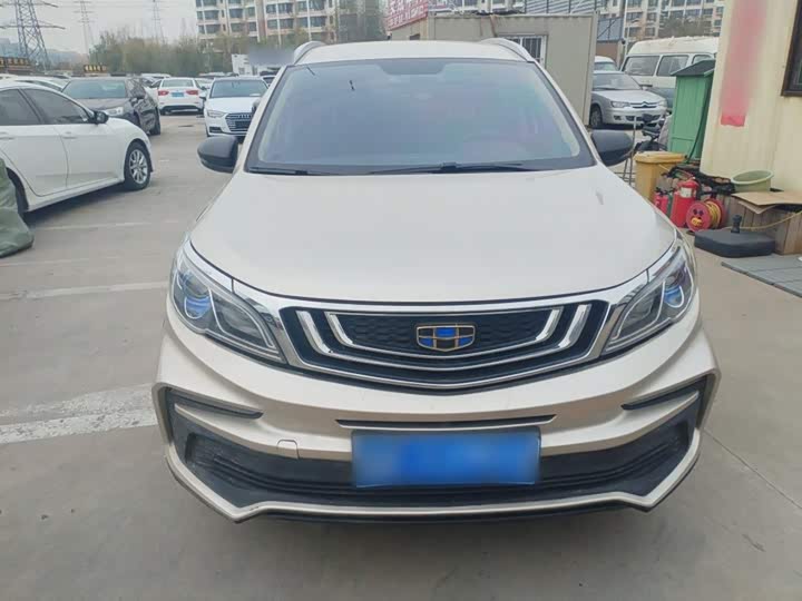 Фото 3 - Geely Vision X3