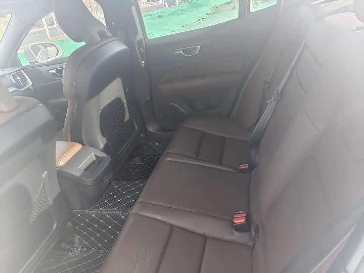 Фото 5 - Volvo S60