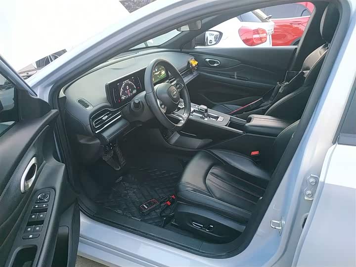 Фото 16 - GAC Trumpchi Empow R