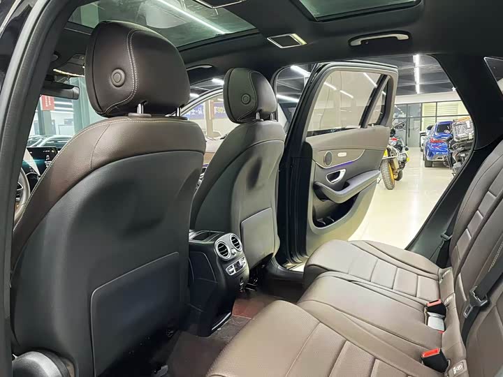 Фото 6 - Mercedes-Benz GLC-Class