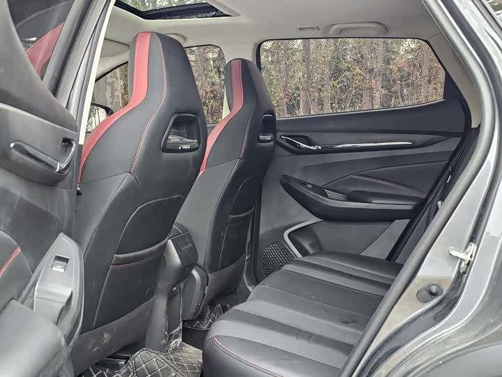 Фото 7 - Changan Oshan X5