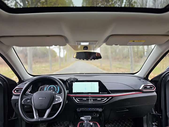 Фото 8 - Changan Oshan X5