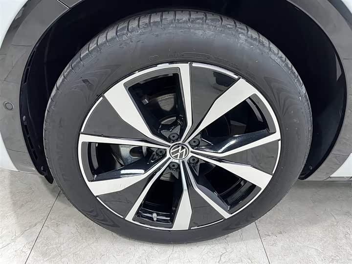 Фото 20 - Volkswagen Tavendor