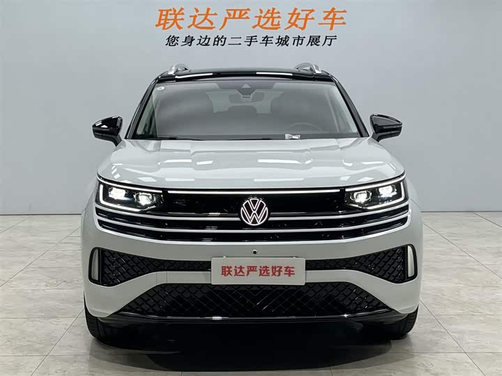 Фото 22 - Volkswagen Tavendor