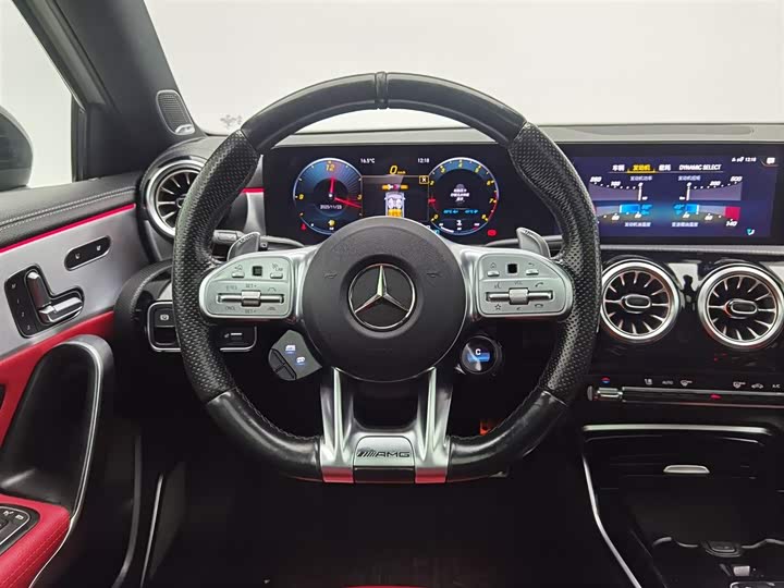 Фото 11 - Mercedes-Benz A-Class AMG