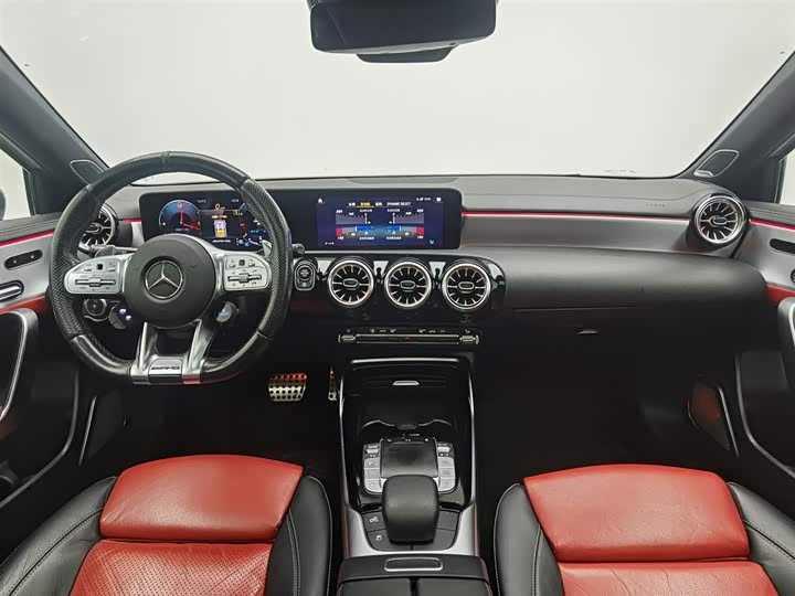 Фото 5 - Mercedes-Benz A-Class AMG