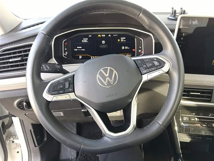 Фото 11 - Volkswagen Tayron