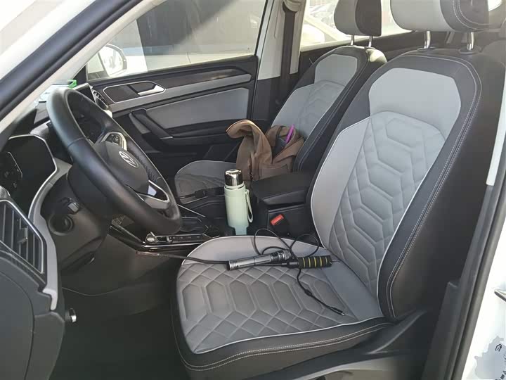 Фото 15 - Volkswagen Tayron