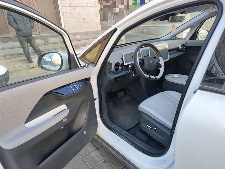 Фото 14 - BAIC Arcfox Kaola S