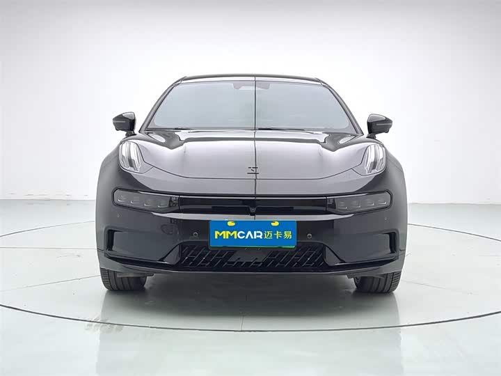 Фото 2 - Zeekr 001