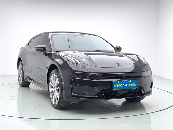 Фото 3 - Zeekr 001