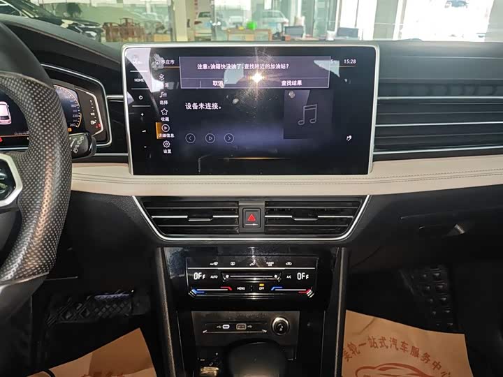 Фото 13 - Volkswagen Tiguan L Pro