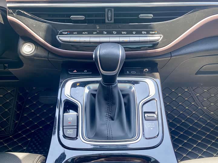 Фото 13 - GAC Trumpchi M6