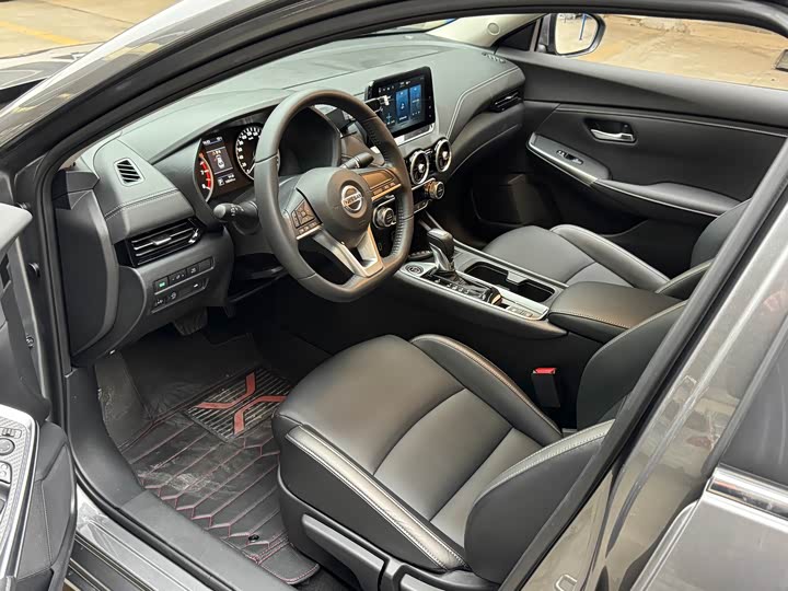 Фото 10 - Nissan Sylphy