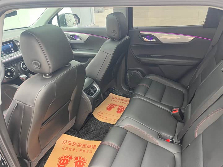 Фото 12 - Chevrolet Blazer