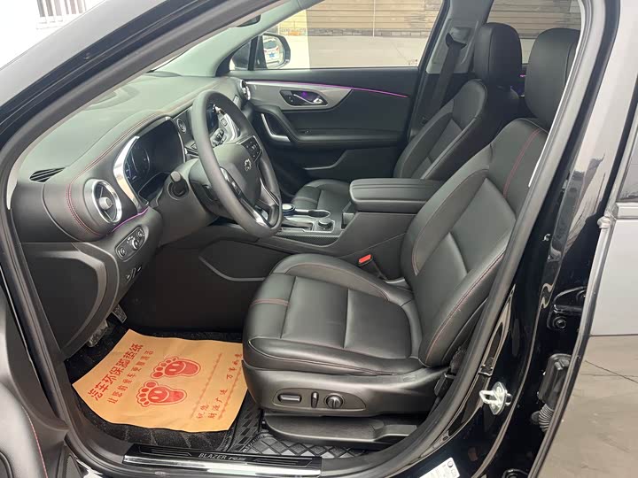 Фото 5 - Chevrolet Blazer