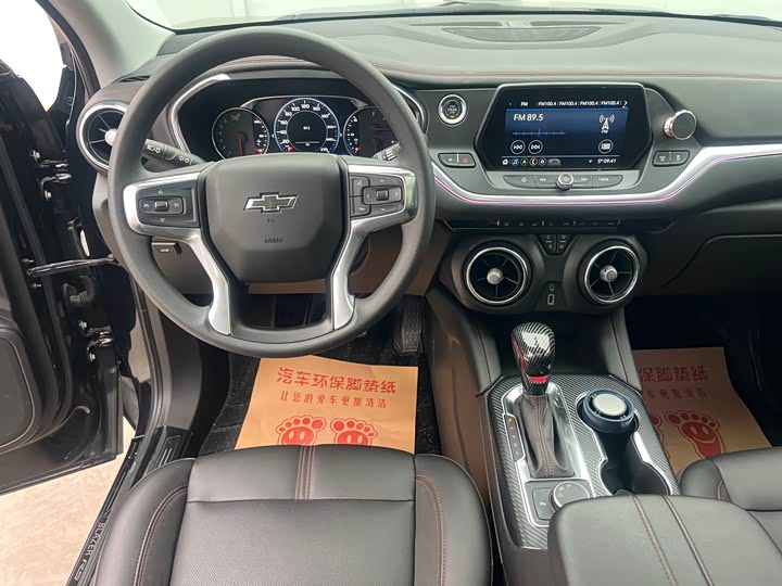 Фото 7 - Chevrolet Blazer