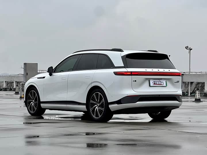 Фото 3 - XPeng G9
