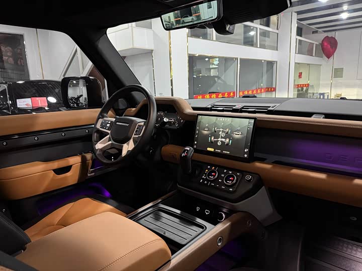 Фото 7 - Land Rover Defender