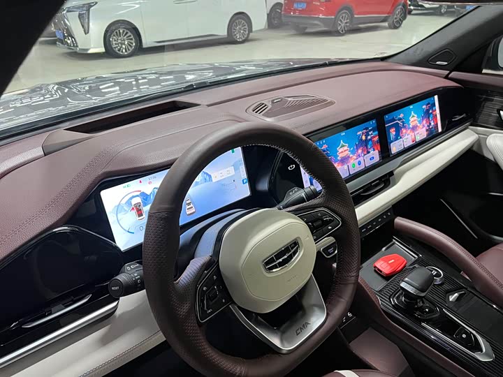 Фото 6 - Geely Monjaro