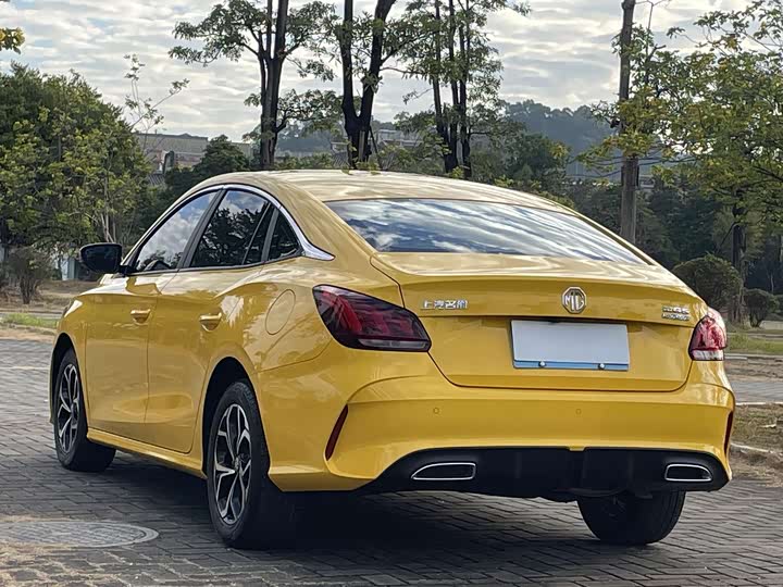 Фото 10 - MG Motor 5