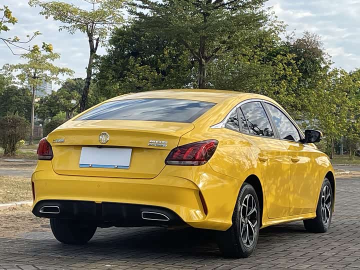 Фото 8 - MG Motor 5