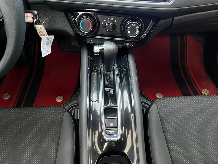 Фото 5 - Honda Vezel