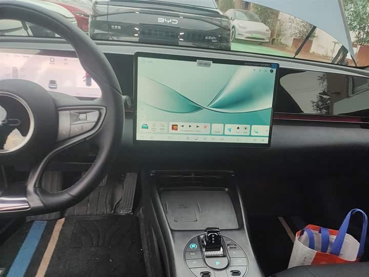 Фото 13 - BYD Seal