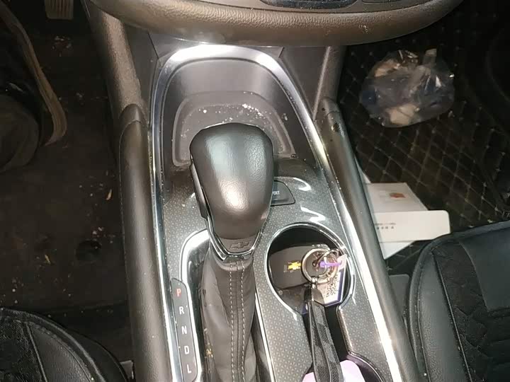 Фото 14 - Chevrolet Malibu XL