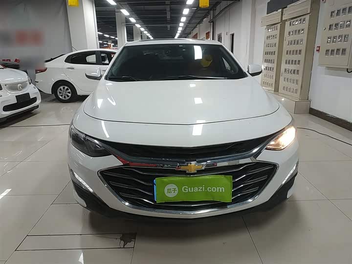 Фото 3 - Chevrolet Malibu XL