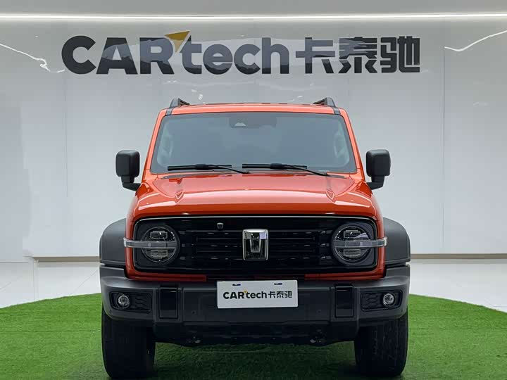 Фото 7 - Tank 300