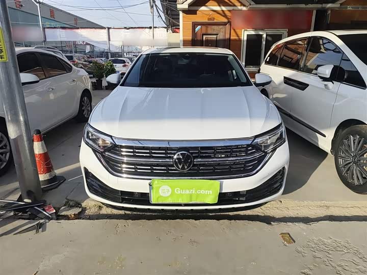 Фото 3 - Volkswagen Sagitar L