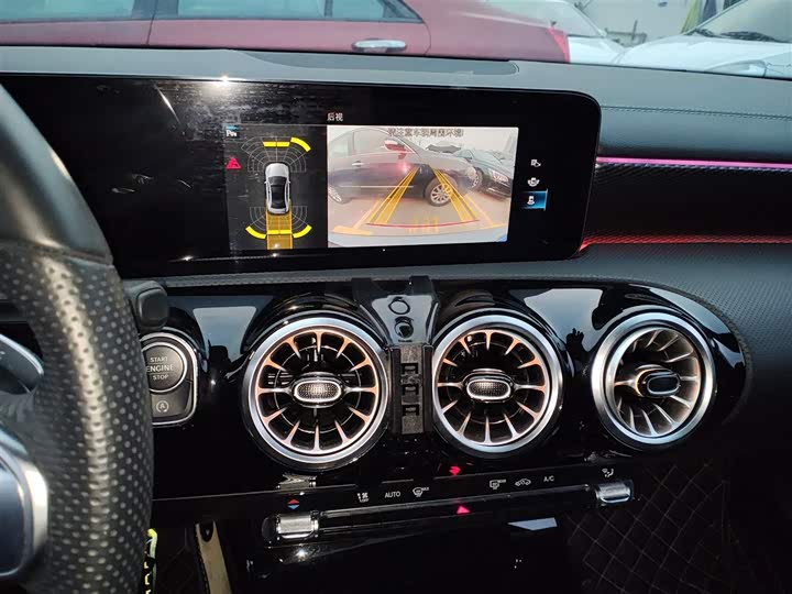 Фото 13 - Mercedes-Benz A-Class