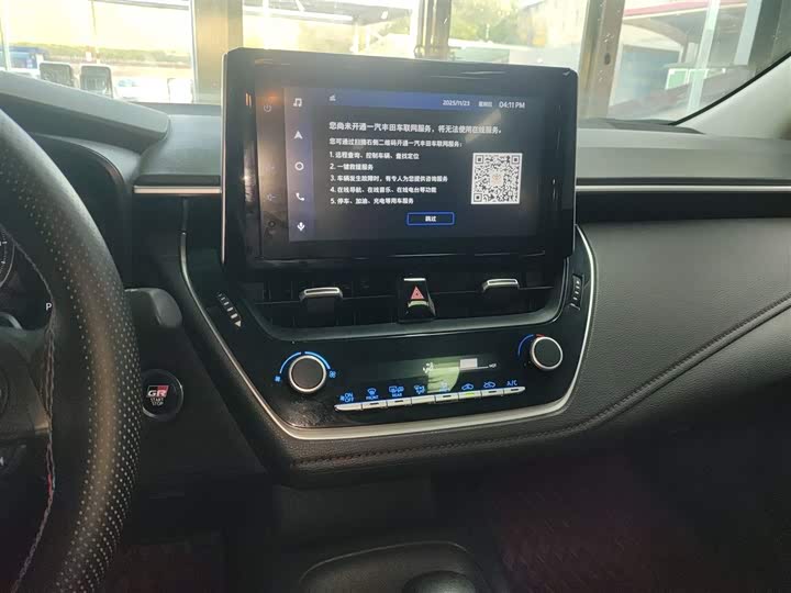 Фото 13 - Toyota Corolla